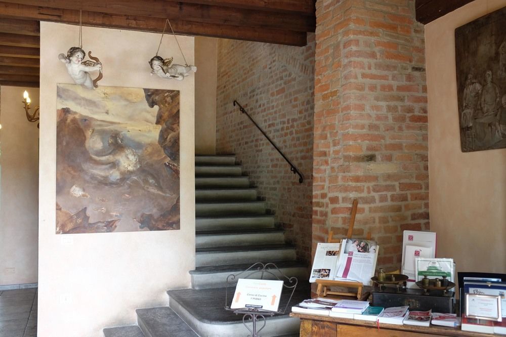 Relais Cascina Scottina Guest House Cadeo ภายนอก รูปภาพ